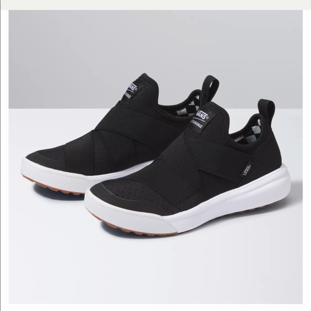 Black Vans Ultrarange Gore shoes